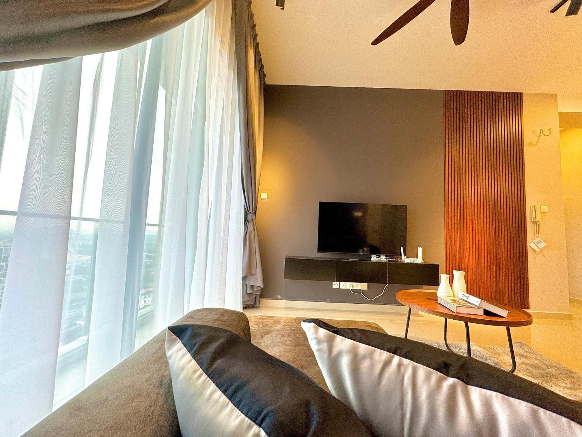 Sks Pavillion Residence By Luxecocoo Ck Johor Bahru City Centre Exteriör bild