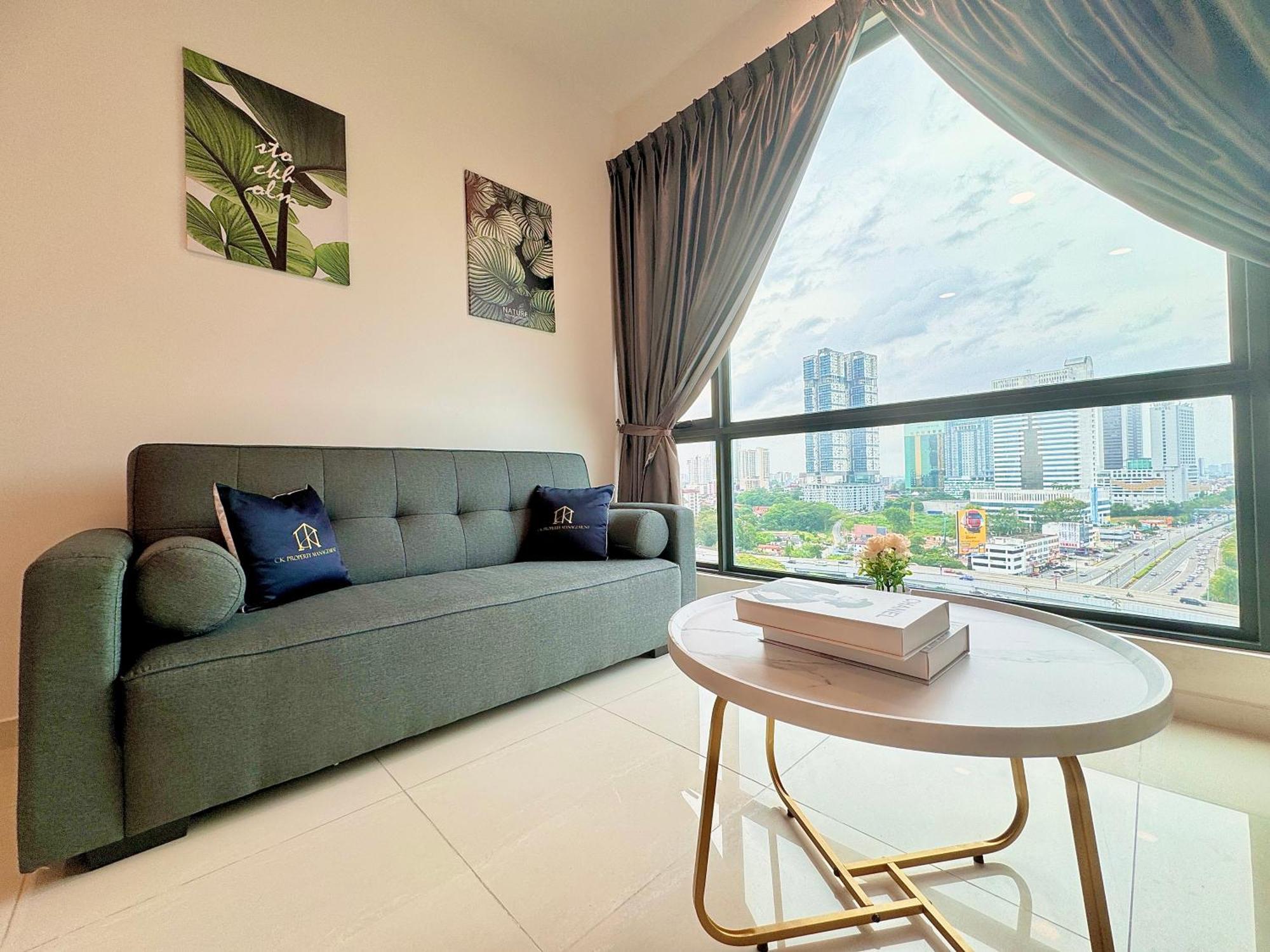 Sks Pavillion Residence By Luxecocoo Ck Johor Bahru City Centre Exteriör bild