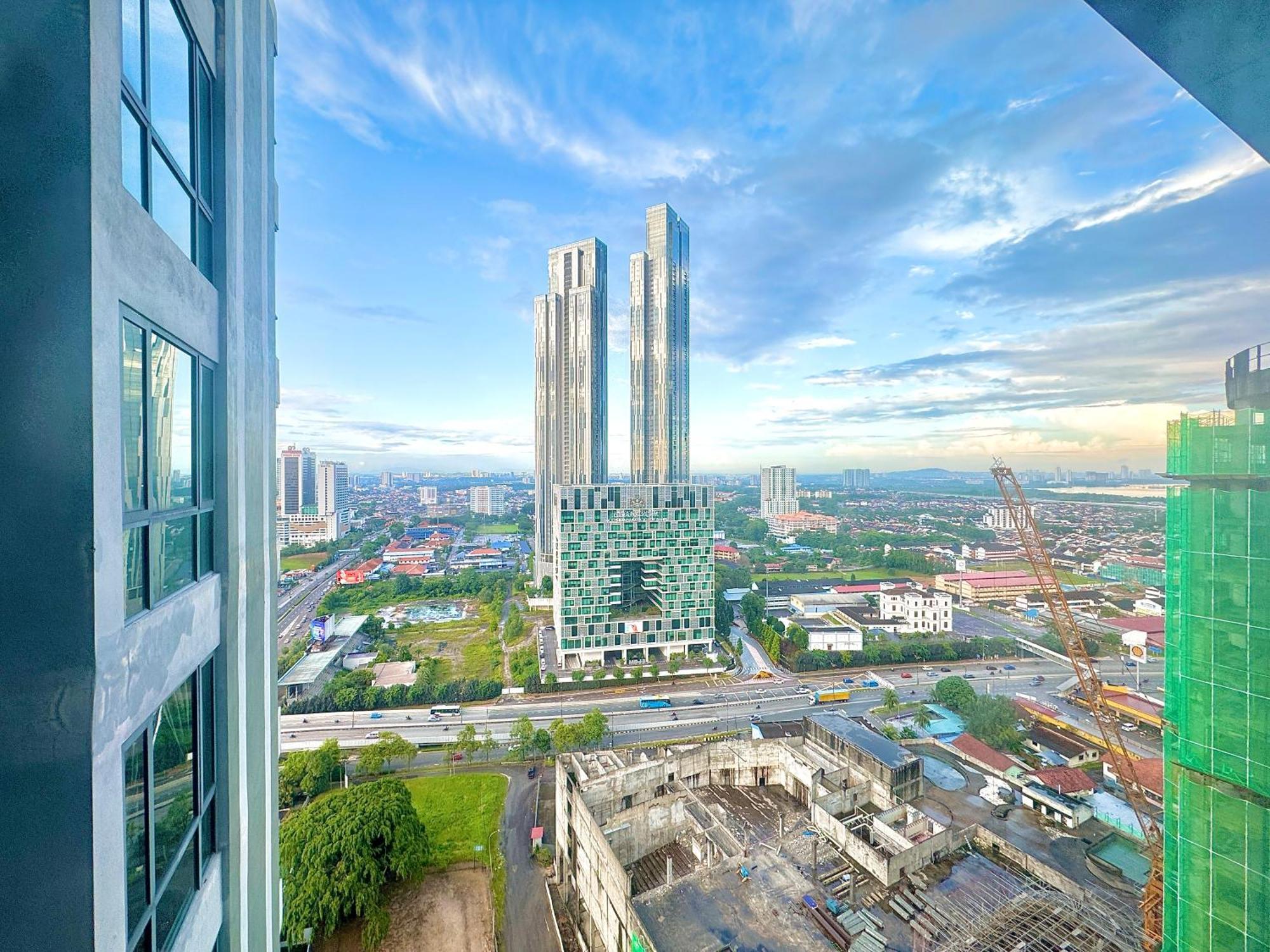 Sks Pavillion Residence By Luxecocoo Ck Johor Bahru City Centre Exteriör bild